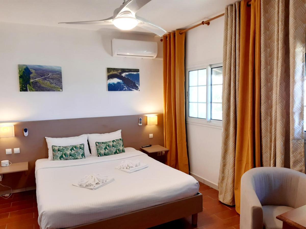 Hotel Les Embruns Du Baril Saint Philippe Bagian luar foto