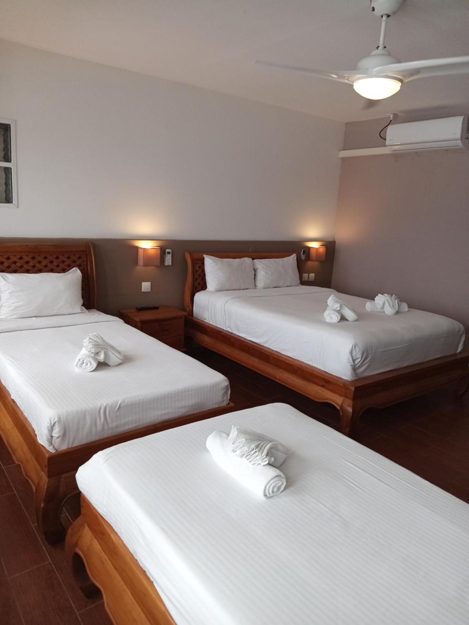 Hotel Les Embruns Du Baril Saint Philippe Bagian luar foto